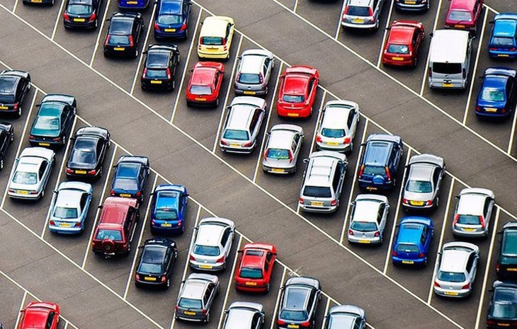 Стояти краще правильно: з'явилося більше законних методів боротьби з порушниками правил паркування